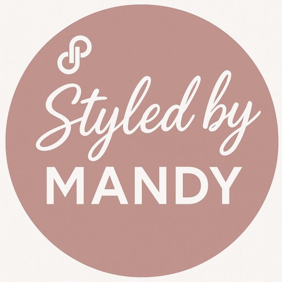 Meet your Posher, Mandy - Picture 1 of 2